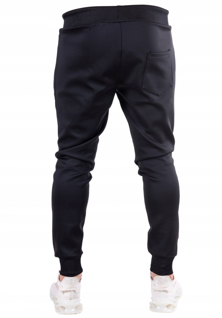 r. XL Czarne spodnie dresowe joggery BASSIM